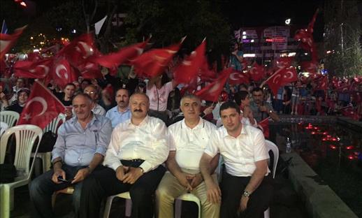 Garde de la démocratie à Trabzon